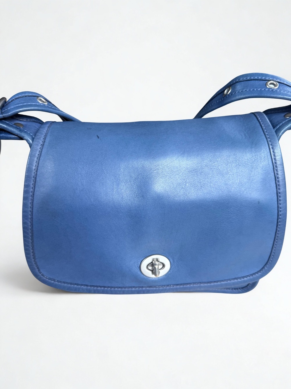 SOLD! Vintage Coach Cornflower Blue Leather Rambler's Legacy Crossbody Bag 9061 - Picture 5 of 14